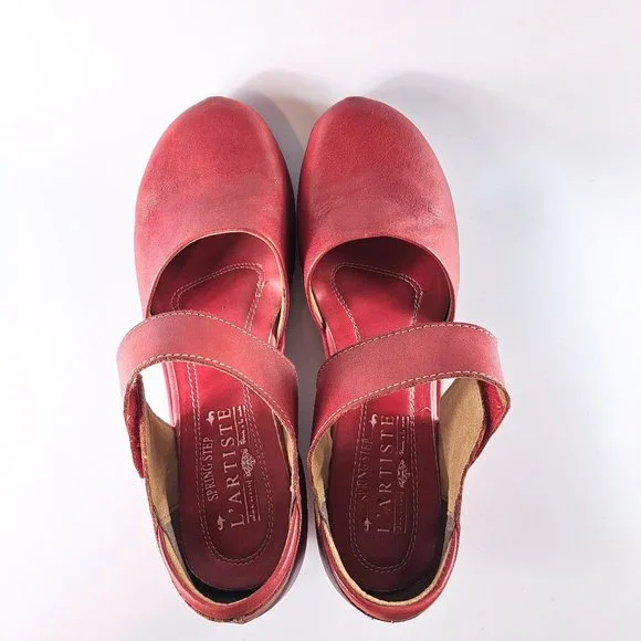 Spring Step L'Artiste Women's Gloss Mary Jane Flat in Red, Size 38 - Picture 2 of 11